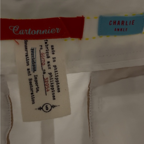 Cartonnier Charlie Ankle Skinny White Pants with Crochet Bottom Hem - Size 6 - Picture 2 of 15